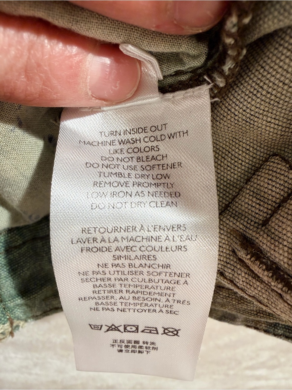 Pilcro Anthropologie Camo Peace Sign Embroidered Cargo Shorts 27 Boho CKB066 - Picture 14 of 16